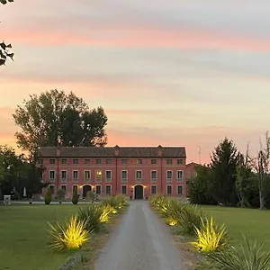 Montanarini 4*, Villarotta Italia